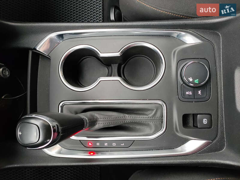 Позашляховик / Кросовер Chevrolet Traverse 2020 в Києві фото 5 Позашляховик / Кросовер Chevrolet Traverse 2020 в Києві