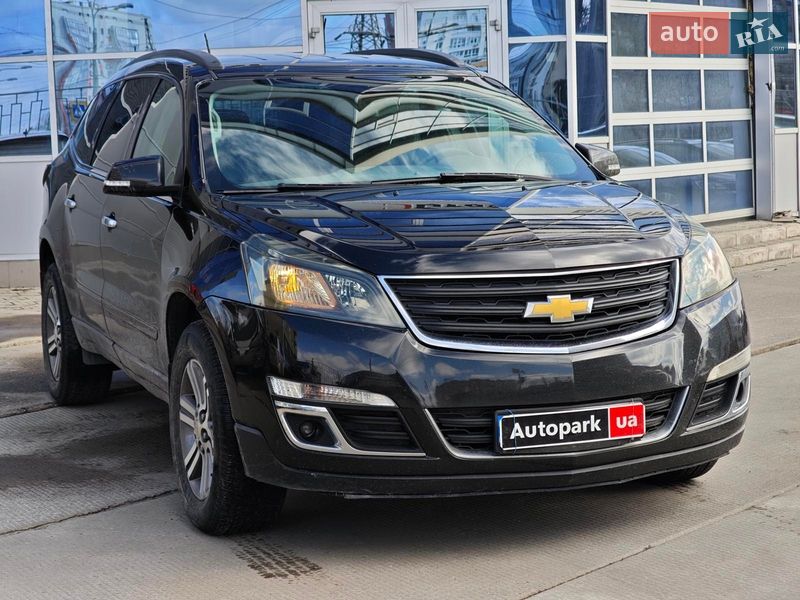 Внедорожник / Кроссовер Chevrolet Traverse 2015 в Харькове
