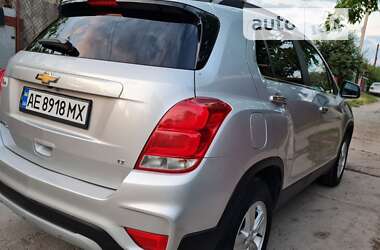 Внедорожник / Кроссовер Chevrolet Trax 2018 в 