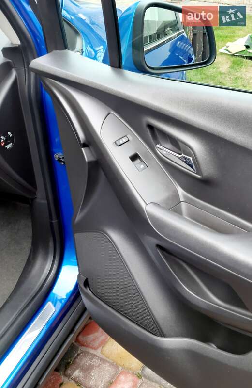 Позашляховик / Кросовер Chevrolet Trax 2013 в Золочеві