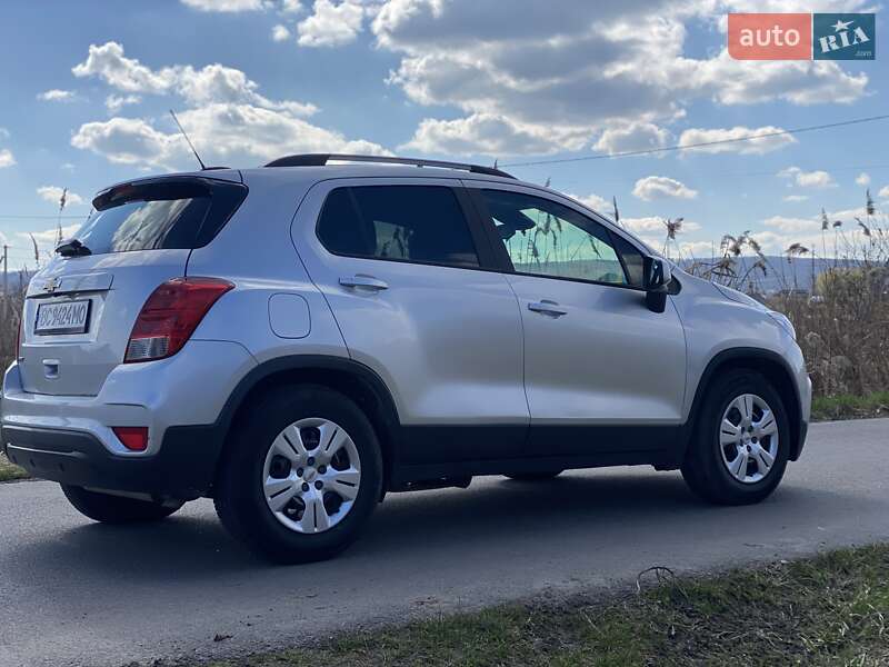 Внедорожник / Кроссовер Chevrolet Trax 2017 в Львове