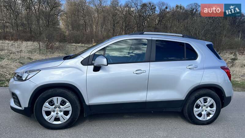 Внедорожник / Кроссовер Chevrolet Trax 2017 в Львове