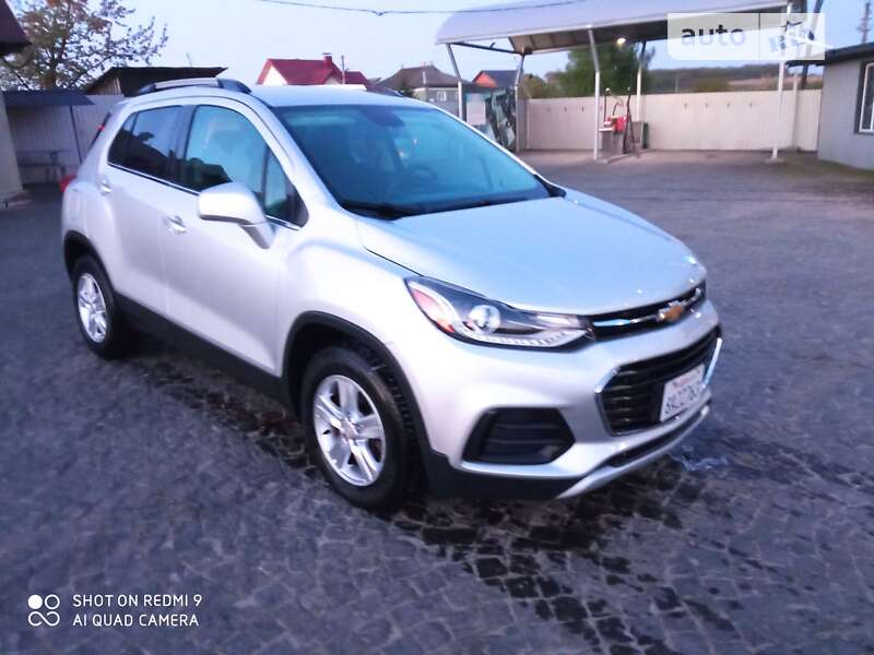 Внедорожник / Кроссовер Chevrolet Trax 2016 в Бучаче