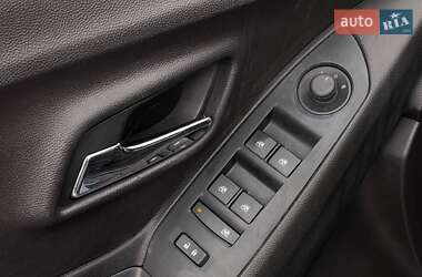 Позашляховик / Кросовер Chevrolet Trax 2018 в 