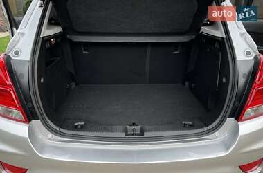 Внедорожник / Кроссовер Chevrolet Trax 2022 в 