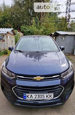 Внедорожник / Кроссовер Chevrolet Trax 2017 в Киеве