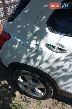 Внедорожник / Кроссовер Chevrolet Trax 2013 в 