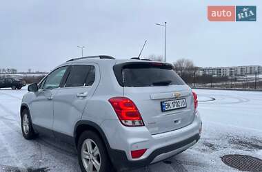 Внедорожник / Кроссовер Chevrolet Trax 2018 в Ровно