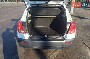 Внедорожник / Кроссовер Chevrolet Trax 2016 в 