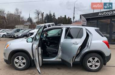 Внедорожник / Кроссовер Chevrolet Trax 2016 в 