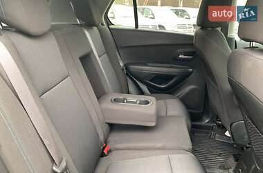 Внедорожник / Кроссовер Chevrolet Trax 2016 в 