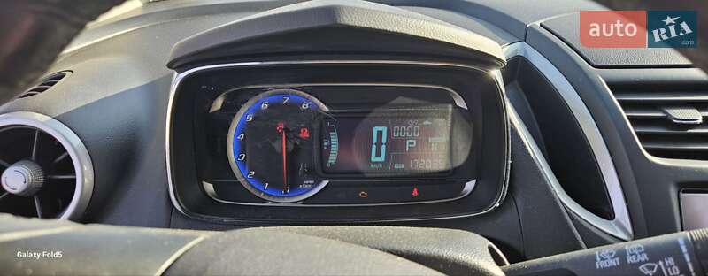 Внедорожник / Кроссовер Chevrolet Trax 2016 в Сумах