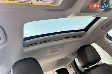 Позашляховик / Кросовер Chevrolet Trax 2015 в 