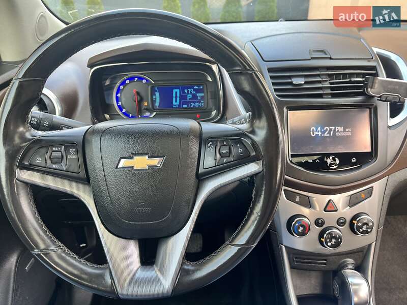 Внедорожник / Кроссовер Chevrolet Trax 2015 в Винниках