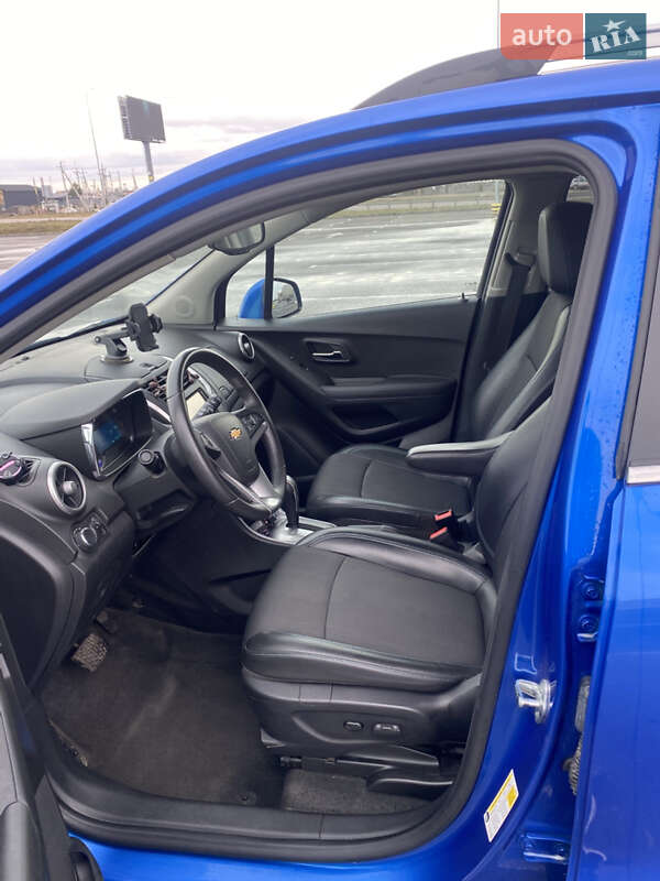 Позашляховик / Кросовер Chevrolet Trax 2015 в Львові