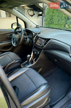 Внедорожник / Кроссовер Chevrolet Trax 2020 в 