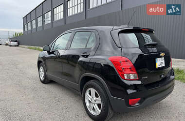 Внедорожник / Кроссовер Chevrolet Trax 2020 в 