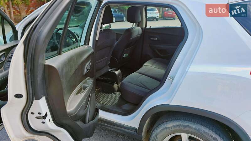 Внедорожник / Кроссовер Chevrolet Trax 2014 в Хусте фото 14 Внедорожник / Кроссовер Chevrolet Trax 2014 в Хусте