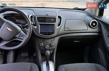 Внедорожник / Кроссовер Chevrolet Trax 2016 в 