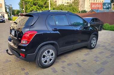 Внедорожник / Кроссовер Chevrolet Trax 2018 в 