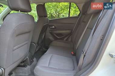 Внедорожник / Кроссовер Chevrolet Trax 2016 в 