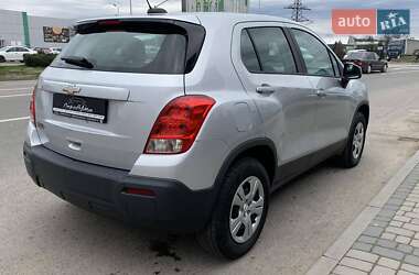 Внедорожник / Кроссовер Chevrolet Trax 2015 в 