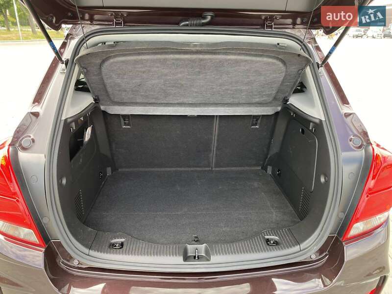 Позашляховик / Кросовер Chevrolet Trax 2022 в Черкасах