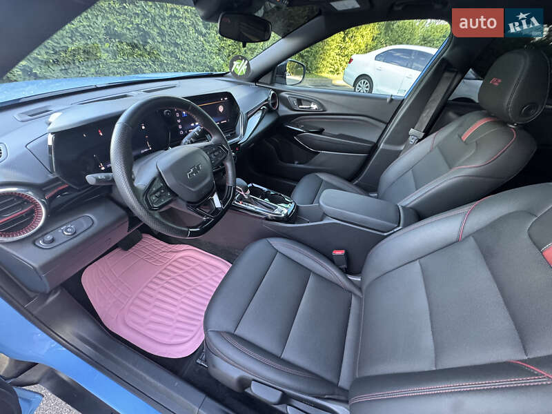 Внедорожник / Кроссовер Chevrolet Trax 2023 в Киеве фото 16 Внедорожник / Кроссовер Chevrolet Trax 2023 в Киеве