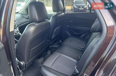 Позашляховик / Кросовер Chevrolet Trax 2013 в 