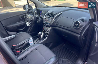 Позашляховик / Кросовер Chevrolet Trax 2013 в 
