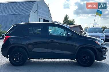 Позашляховик / Кросовер Chevrolet Trax 2018 в 
