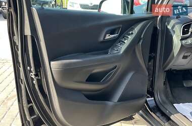 Позашляховик / Кросовер Chevrolet Trax 2018 в 