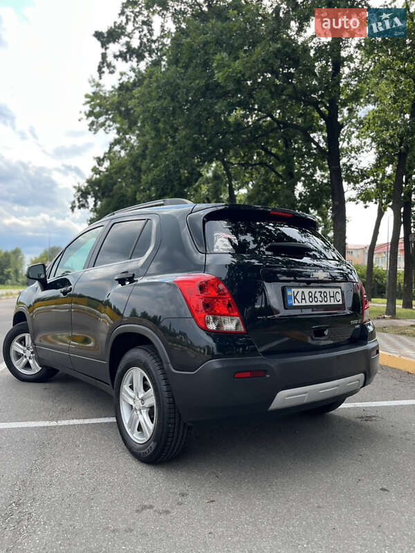 Внедорожник / Кроссовер Chevrolet Trax 2015 в Киеве