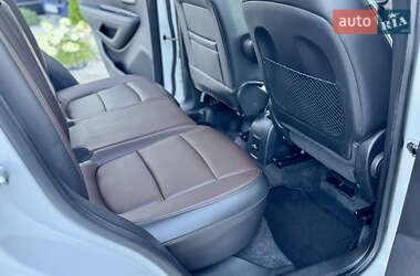 Внедорожник / Кроссовер Chevrolet Trax 2013 в 