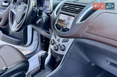 Внедорожник / Кроссовер Chevrolet Trax 2013 в 