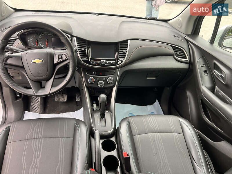 Внедорожник / Кроссовер Chevrolet Trax 2017 в Каменец-Подольском