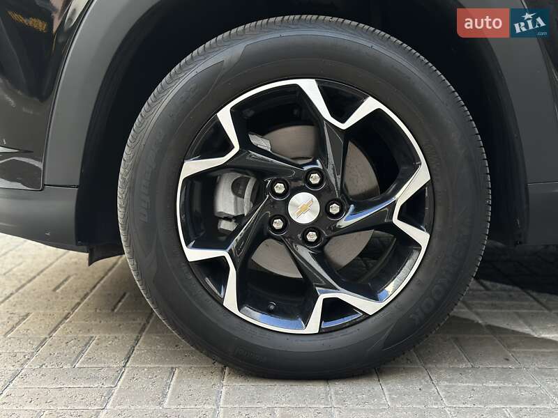 Внедорожник / Кроссовер Chevrolet Trax 2023 в Киеве
