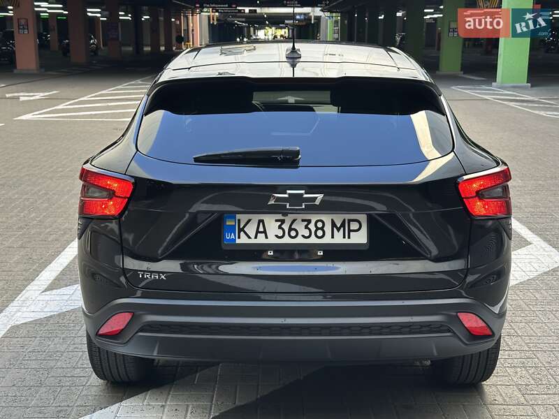 Внедорожник / Кроссовер Chevrolet Trax 2023 в Киеве