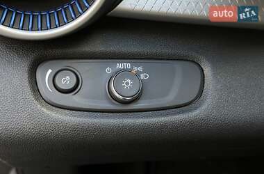 Внедорожник / Кроссовер Chevrolet Trax 2023 в 