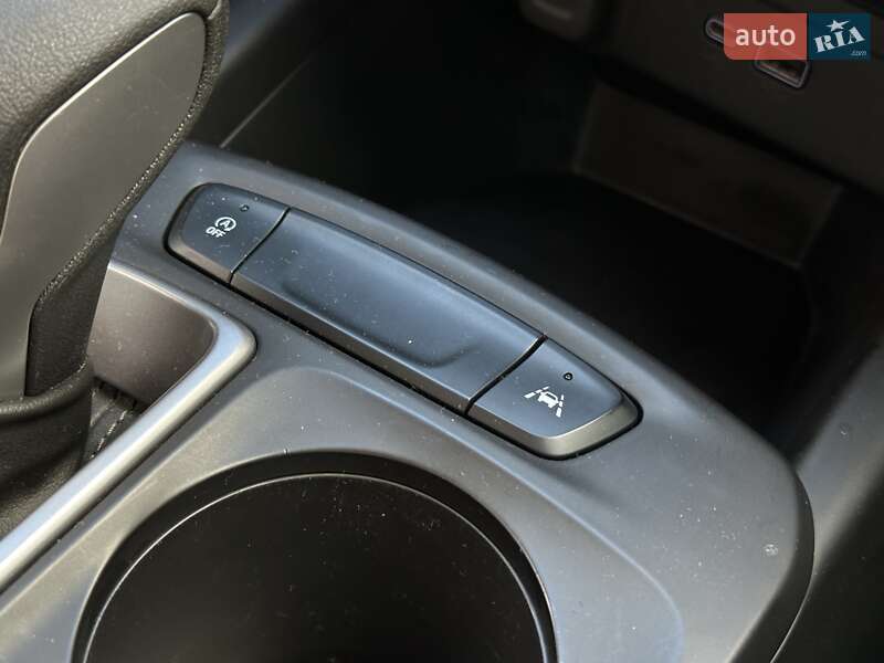 Внедорожник / Кроссовер Chevrolet Trax 2023 в Киеве