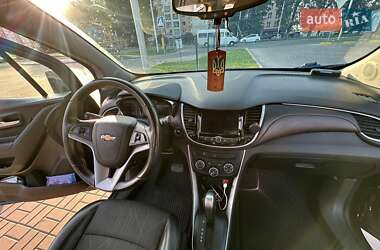 Внедорожник / Кроссовер Chevrolet Trax 2018 в 