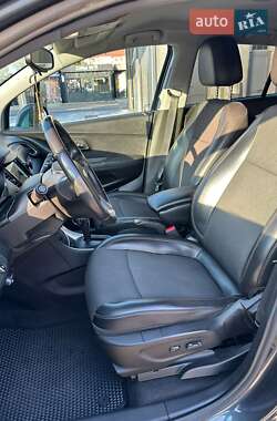 Внедорожник / Кроссовер Chevrolet Trax 2018 в 