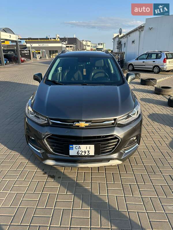 Внедорожник / Кроссовер Chevrolet Trax 2018 в Киеве