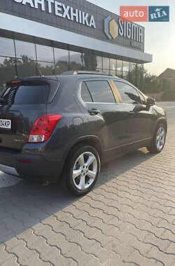 Внедорожник / Кроссовер Chevrolet Trax 2015 в 