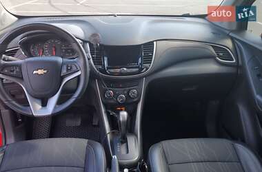 Внедорожник / Кроссовер Chevrolet Trax 2020 в 