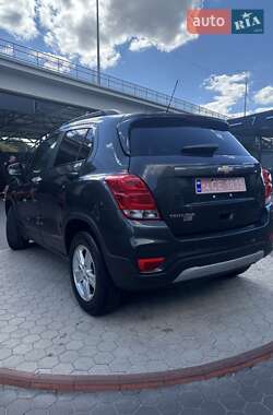 Внедорожник / Кроссовер Chevrolet Trax 2018 в 