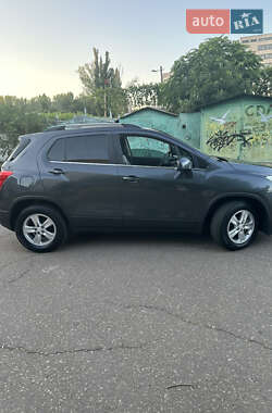 Внедорожник / Кроссовер Chevrolet Trax 2016 в 