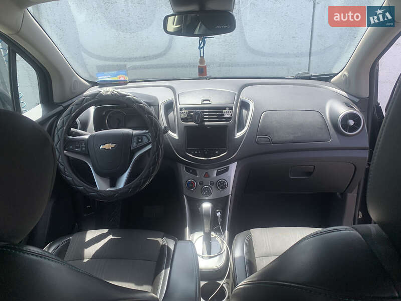 Внедорожник / Кроссовер Chevrolet Trax 2013 в Ровно