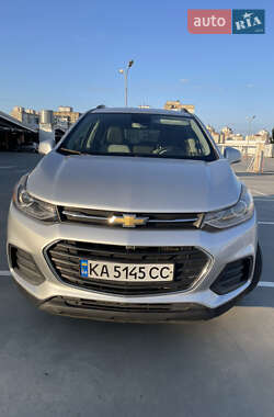 Внедорожник / Кроссовер Chevrolet Trax 2018 в 