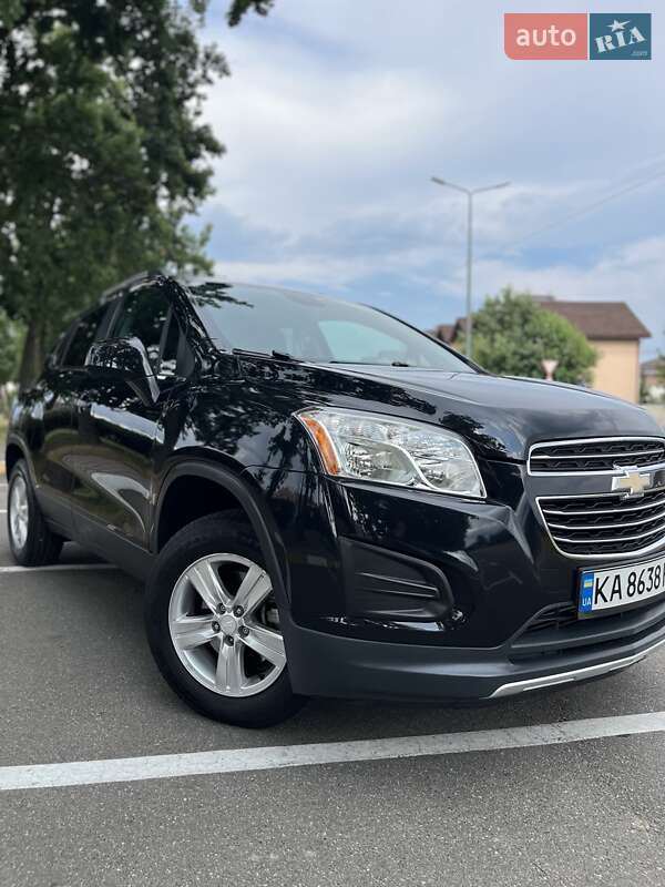 Позашляховик / Кросовер Chevrolet Trax 2015 в Києві